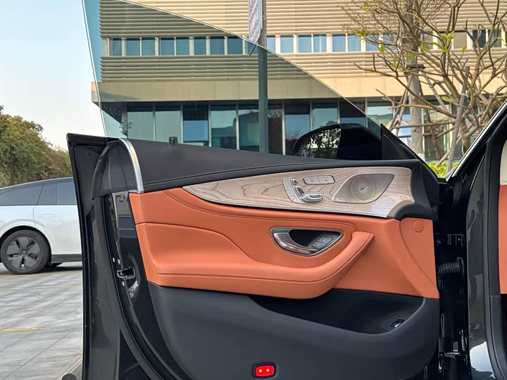 Mercedes-Benz CLS-Class 2023 2023款 CLS 300 动感型