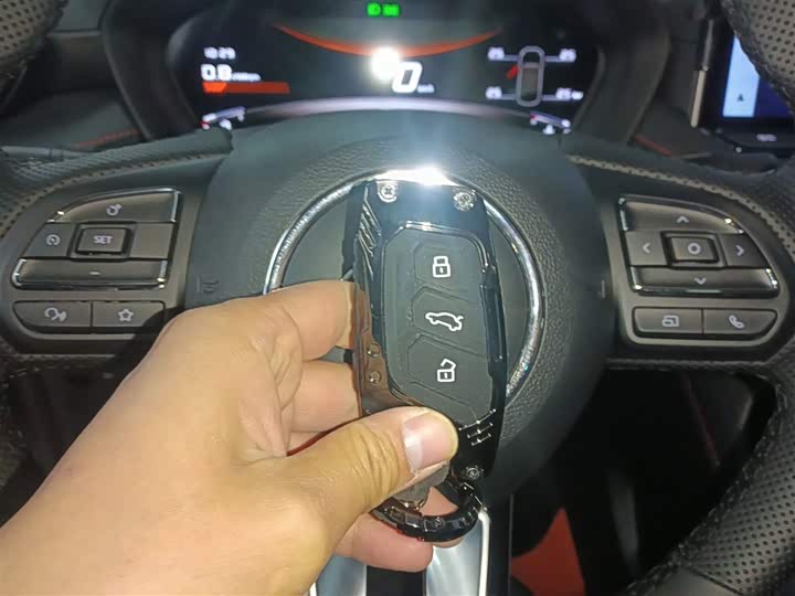 MG Motor 5 2026 2026款 300DTGI 全球旗舰版