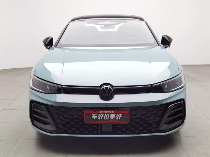 Volkswagen Passat 2025 2025款 Pro 380TSI 星空龙尊版