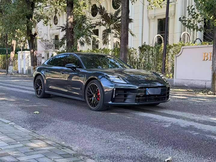 Porsche Panamera 2024 2024款 Panamera 4 行政加长版 2.9T