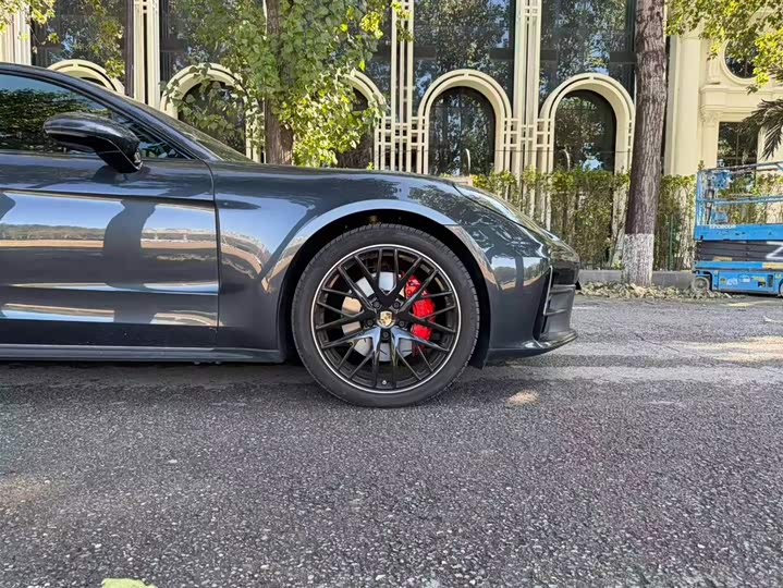 Porsche Panamera 2024 2024款 Panamera 4 行政加长版 2.9T