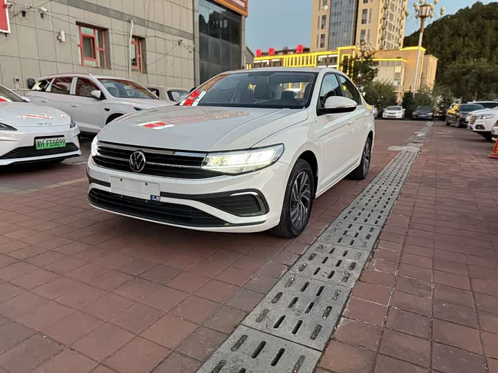 Volkswagen Bora 2025 2025款 200TSI DSG悦行导航版