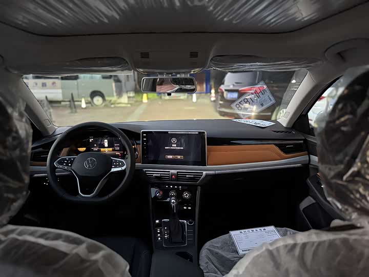 Volkswagen Bora 2025 2025款 200TSI DSG悦行导航版