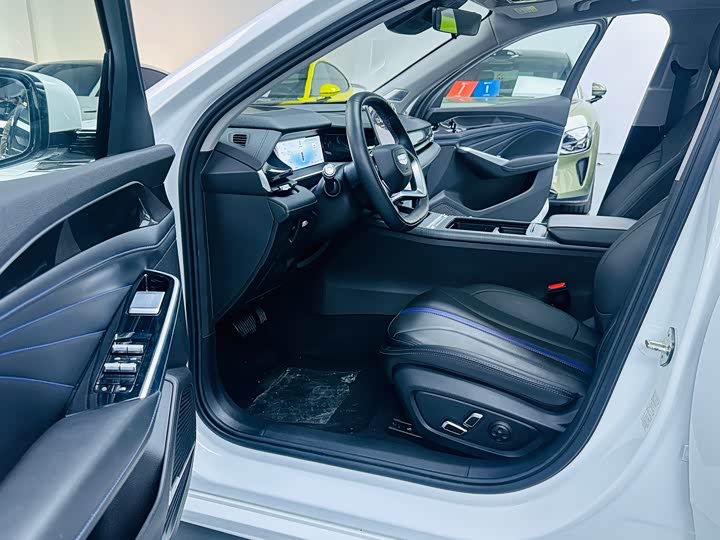 Geely Preface L 2024 2024款 油混 1.5TD 星河版