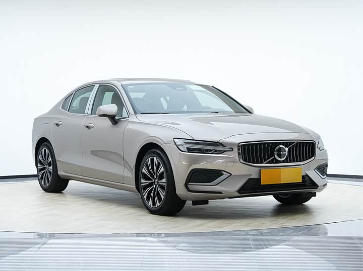 Volvo S60 2026 2026款 B4 智远豪华版