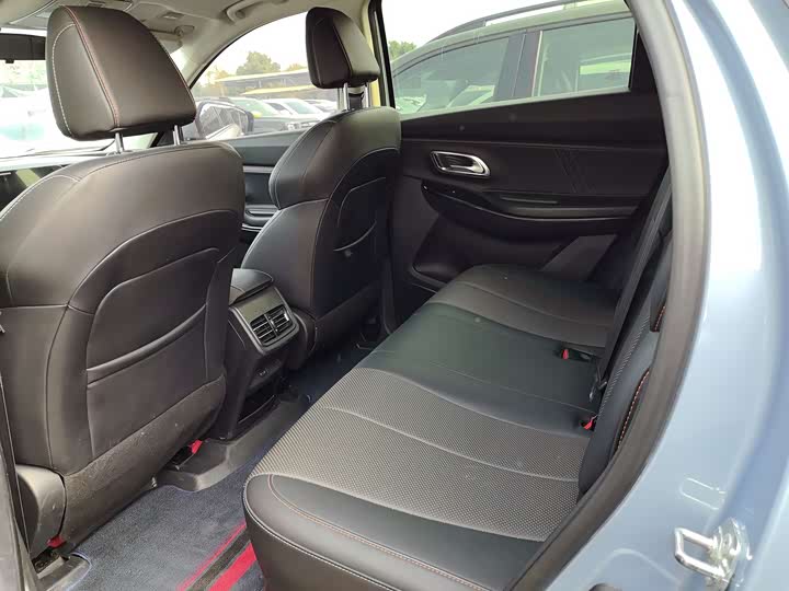 Changan Oshan X7 Plus 2022 2022款 1.5T 蓝鲸版自动豪华型