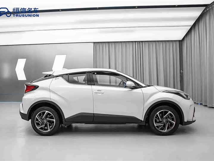 Toyota C-HR 2021 2021款 2.0L 豪华版