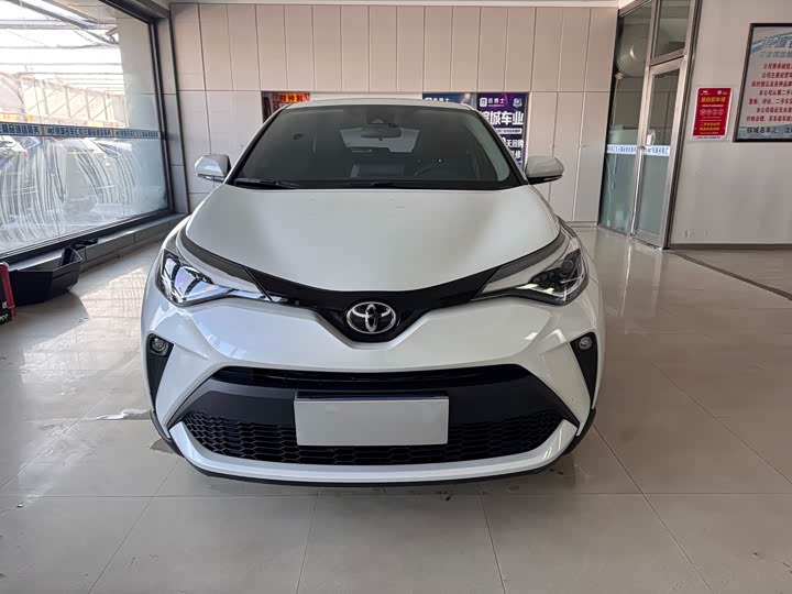 Toyota C-HR 2023 2023款 2.0L 豪华版