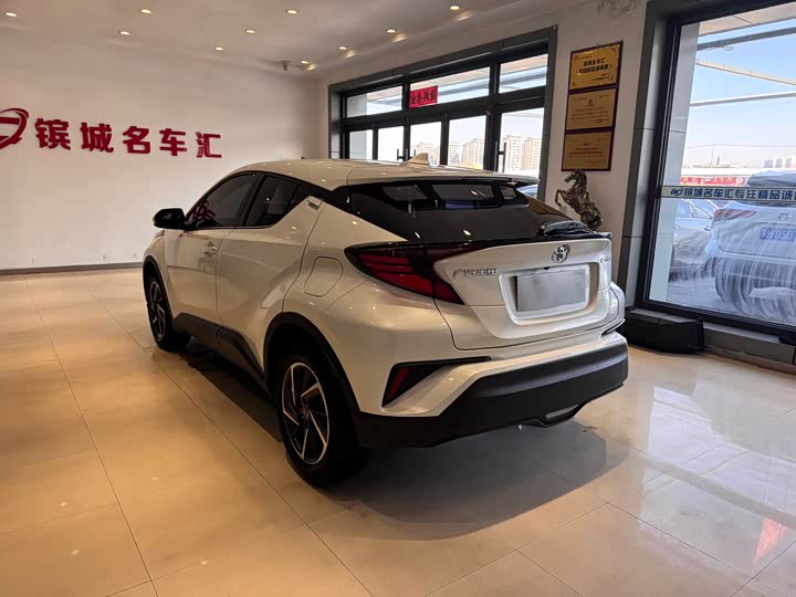 Toyota C-HR 2023 2023款 2.0L 豪华版