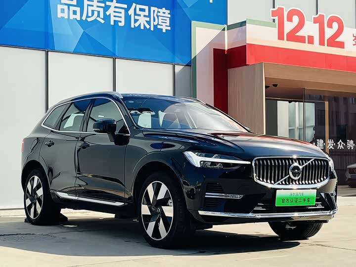 Volvo XC60 Hybrid 2025 2025款 插电式混动 长续航四驱智雅豪华版