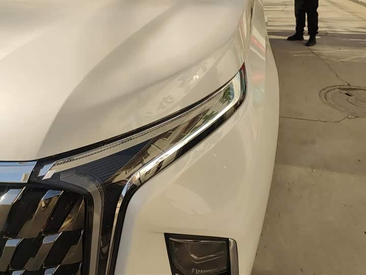 Maxus G90 2022 2022款 2.0T 星河七座版