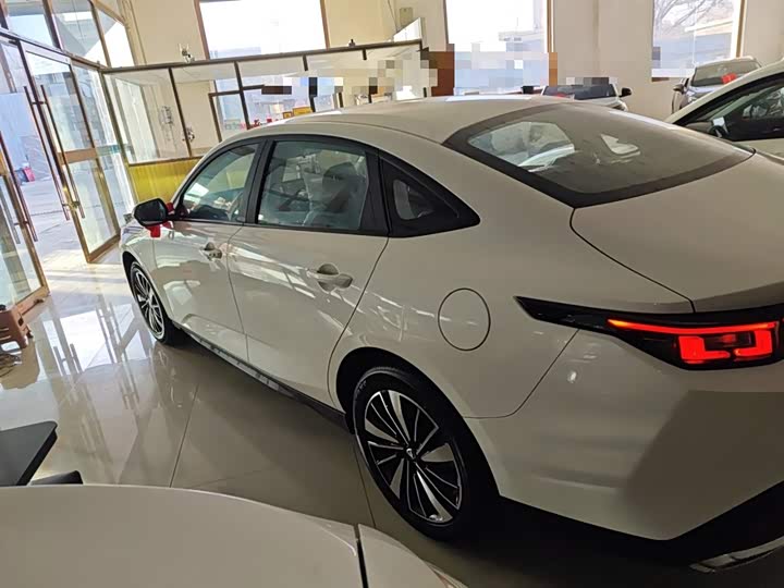 Changan Eado EV 2025 2025款 智慧新蓝鲸 145KM 高能版