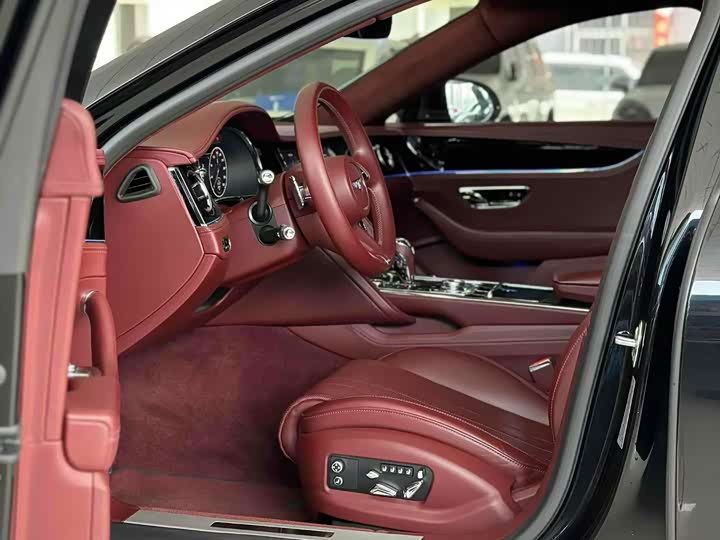 Bentley Flying Spur 2022 2022款 4.0T V8 标准版