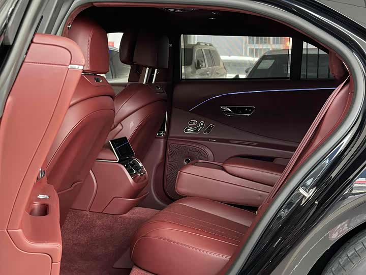 Bentley Flying Spur 2022 2022款 4.0T V8 标准版