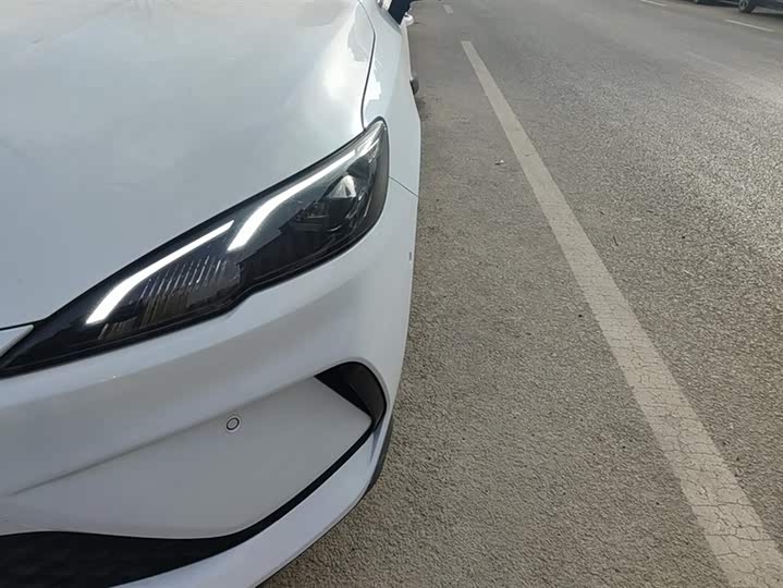 BYD Seal 05 DM-i Hybrid 2025 2025款 DM-i 智驾版 55KM尊贵型