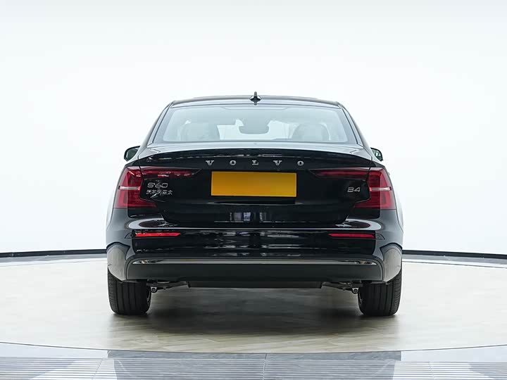 Volvo S60 2026 2026款 B4 智远豪华版
