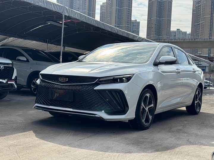 Geely Emgrand L 2022 2022款 1.4T CVT旗舰型