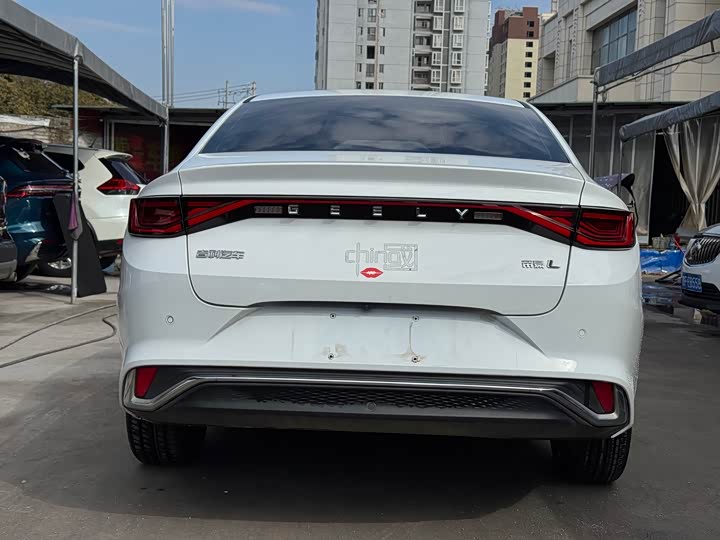 Geely Emgrand L 2022 2022款 1.4T CVT旗舰型