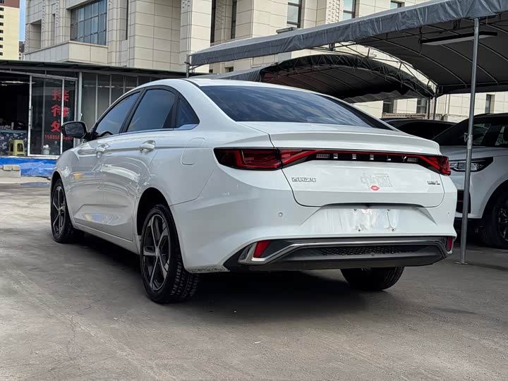 Geely Emgrand L 2022 2022款 1.4T CVT旗舰型