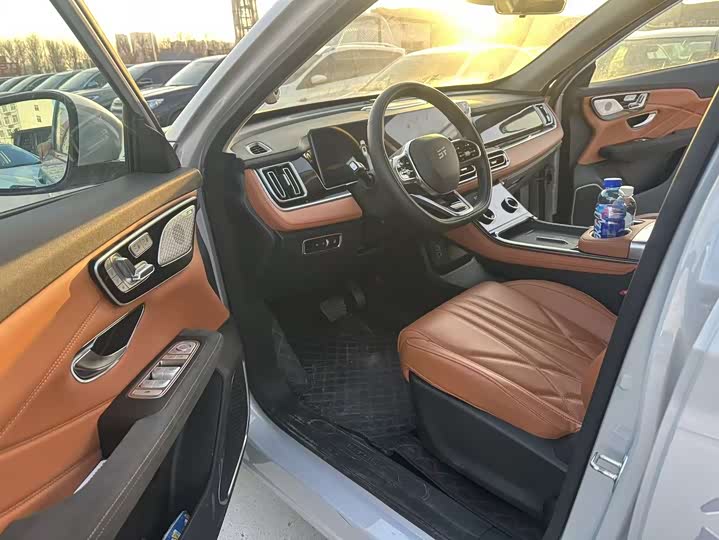 Jetour Shanhai L7 2024 2024款 1.5T 120km ULTRA 7座