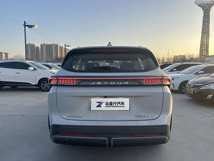 Jetour Shanhai L7 2024 2024款 1.5T 120km ULTRA 7座