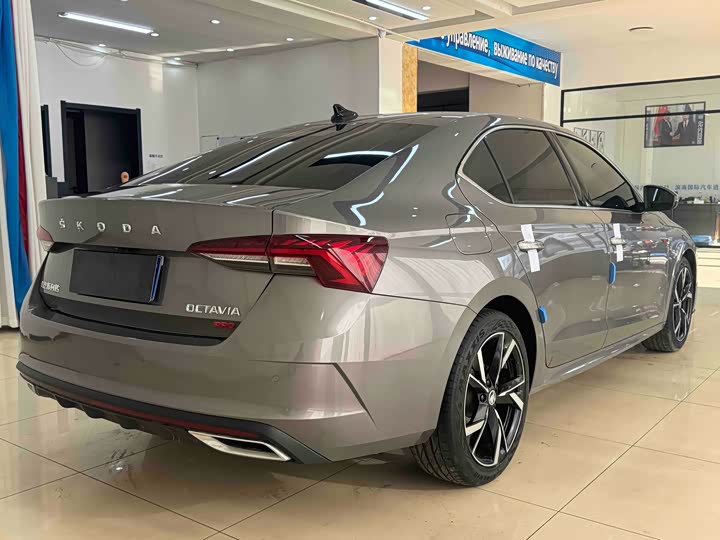 Skoda Octavia Pro 2023 2023款 PRO TSI280 奢享版