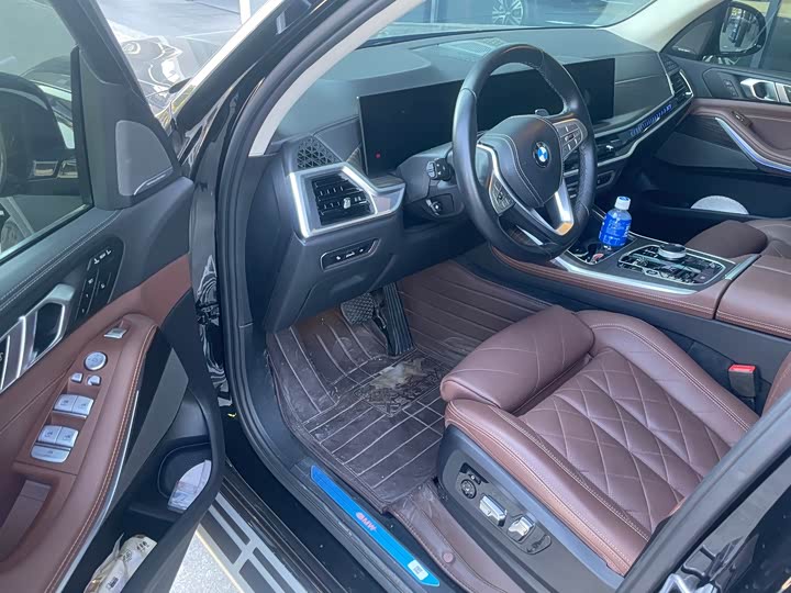 BMW X7 2023 2023款 xDrive40i 领先型豪华套装