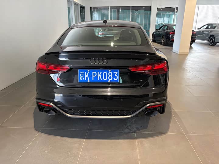 Audi RS 5 2023 2023款 RS 5 2.9T Sportback 暗金版