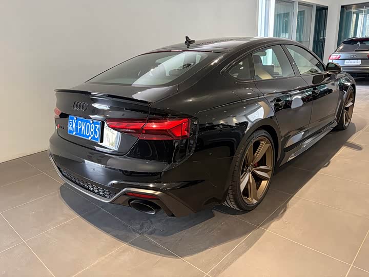 Audi RS 5 2023 2023款 RS 5 2.9T Sportback 暗金版