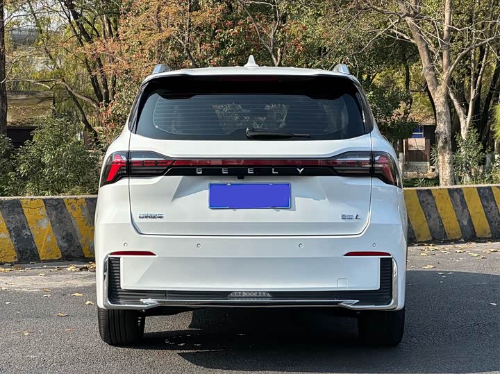 Geely Okavango L 2025 2025款 2.0T DCT尊享款