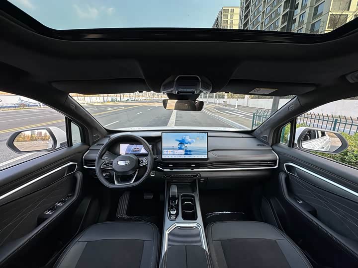 Geely Okavango L 2025 2025款 2.0T DCT尊享款