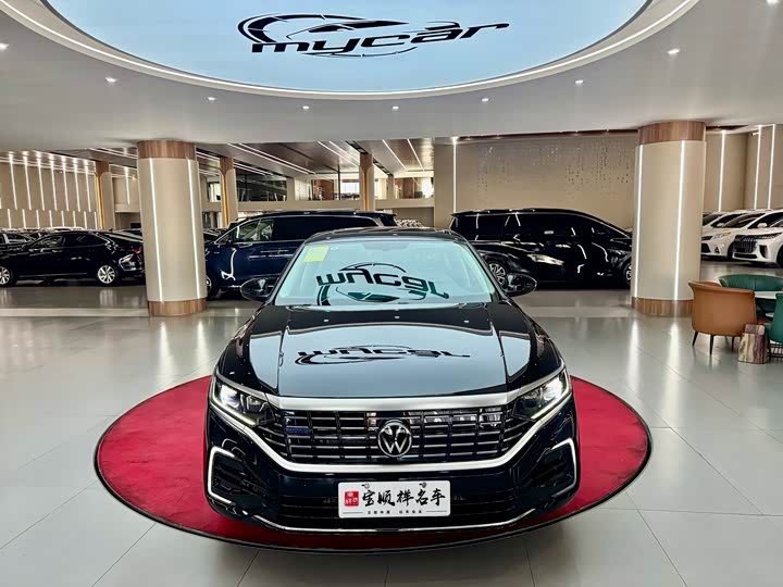 Volkswagen Passat Hybrid 2025 2025款 430PHEV 混动商务版