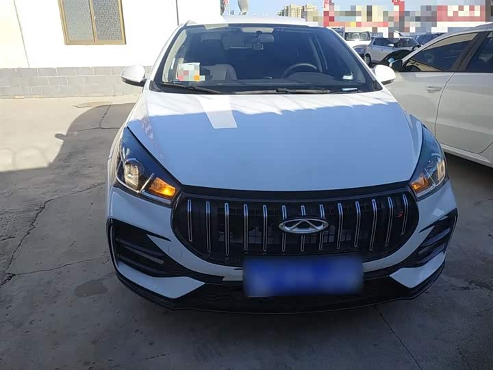 Chery Arrizo 5 2025 2025款 卓越版 1.5L CVT风尚型