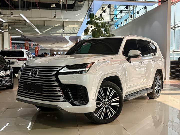 2025 Lexus LX
