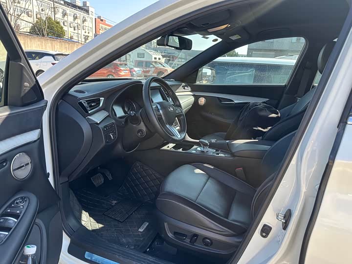 Infiniti QX50 2022 2022款 2.0T 四驱旗舰版