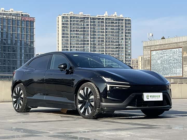Polestar 4 2023 2023款 单电机长续航PLUS