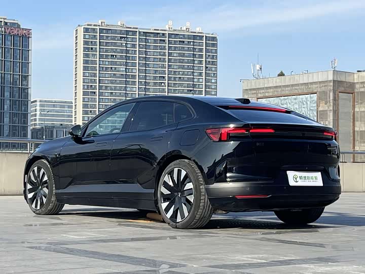 Polestar 4 2023 2023款 单电机长续航PLUS