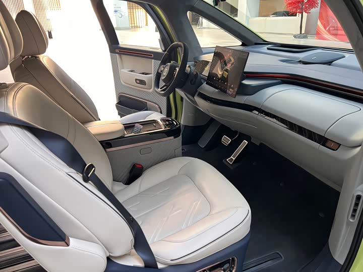 Zeekr Mix 2025 2025款 长续航智驾版