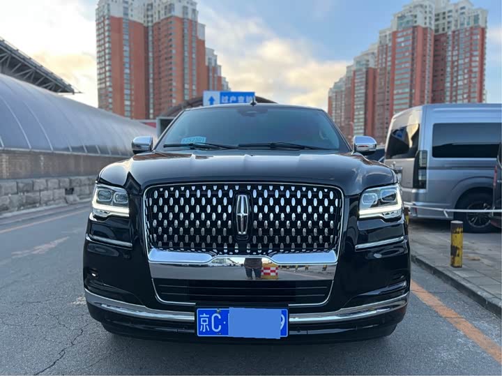 Lincoln Navigator 2022 2022款 3.5T 总统版