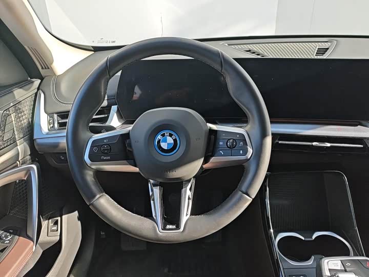 BMW iX1 2023 2023款 eDrive25L M运动套装