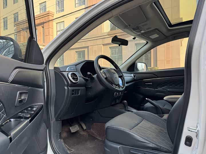 Mitsubishi ASX 2020 2020款 2.0L CVT智领版