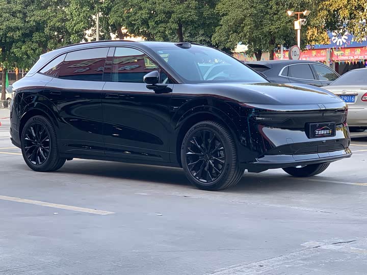 Zeekr 7X 2025 2025款 100kWh 长续航后驱智驾版
