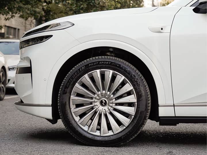 Nio Onvo L90 2025 2025款 Ultra 六座版