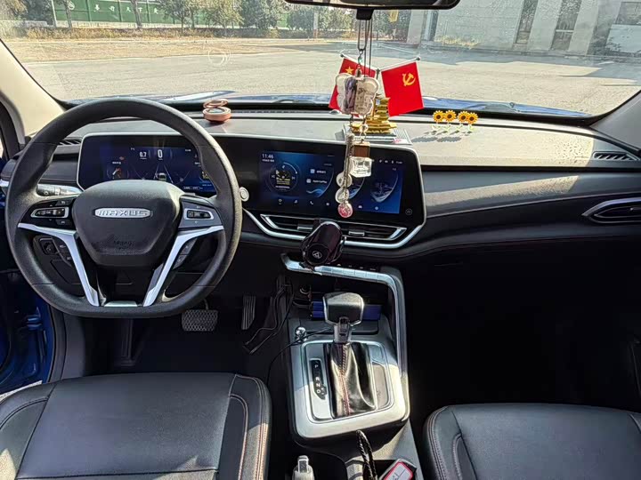 Maxus T70 2021 2021款 2.0T柴油自动两驱豪华版长箱高底盘