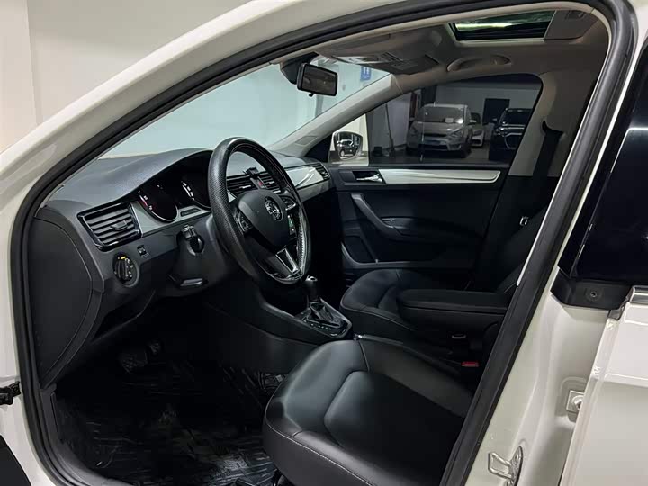 Skoda Rapid 2022 2022款 1.5L 自动舒享版