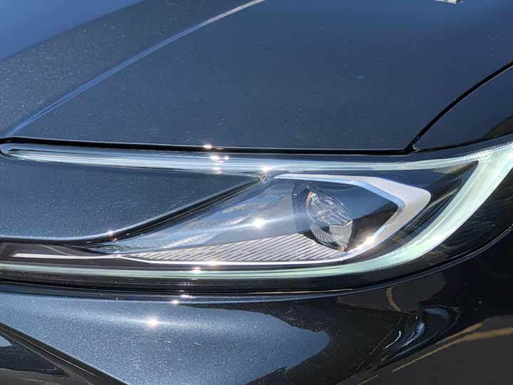 Toyota Camry 2024 2024款 双擎 2.0HG 尊贵版