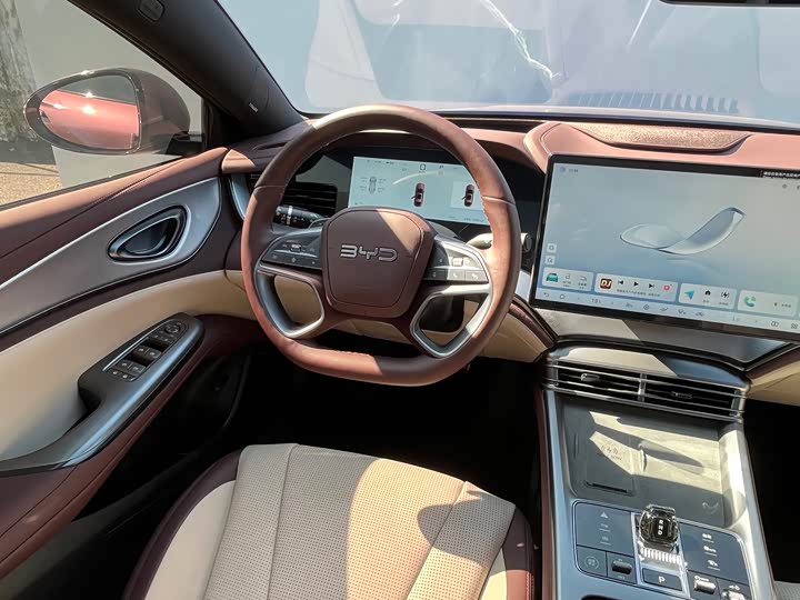 BYD Seal 07 DM-i Hybrid 2025 2025款 DM-i 1.5L 125km 尊贵型