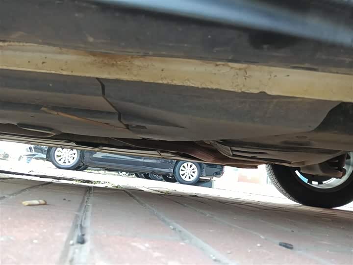 Changan Yida 2023 2023款 蓝鲸NE 1.5T GDI DCT尊贵型