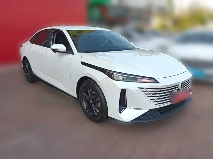 Changan Yida 2023 2023款 蓝鲸NE 1.5T GDI DCT尊贵型