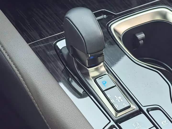 Lexus RX 2023 2023款 350h 四驱醇享版